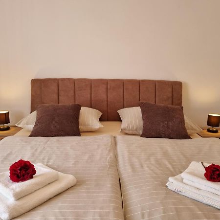 Apartman Tea Privlaka  Exteriör bild