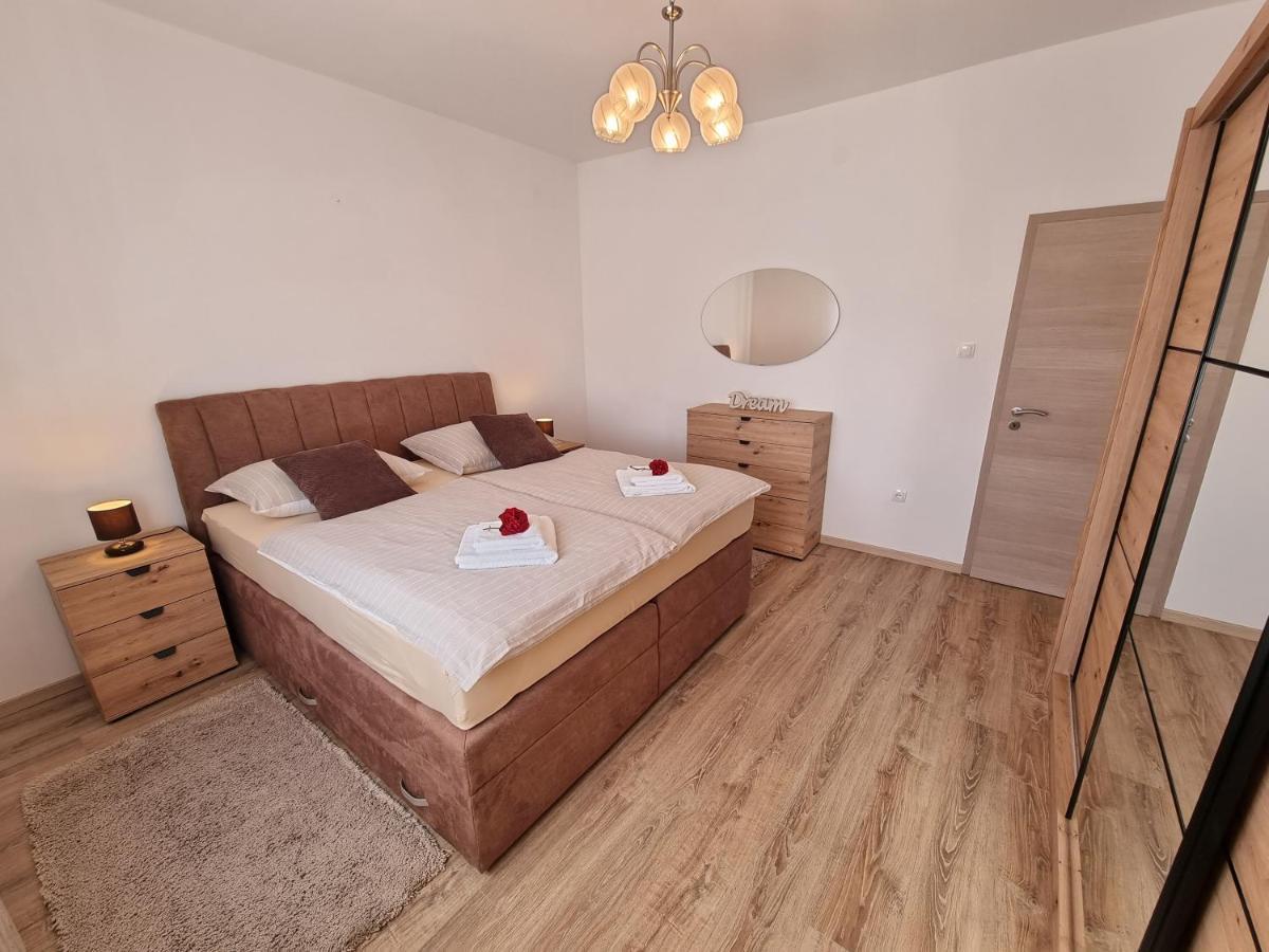Apartman Tea Privlaka  Exteriör bild